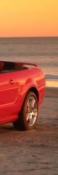 FORD Mustang Convertible V Technical сharacteristics

