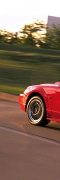 FORD Mustang Convertible IV Technical сharacteristics
